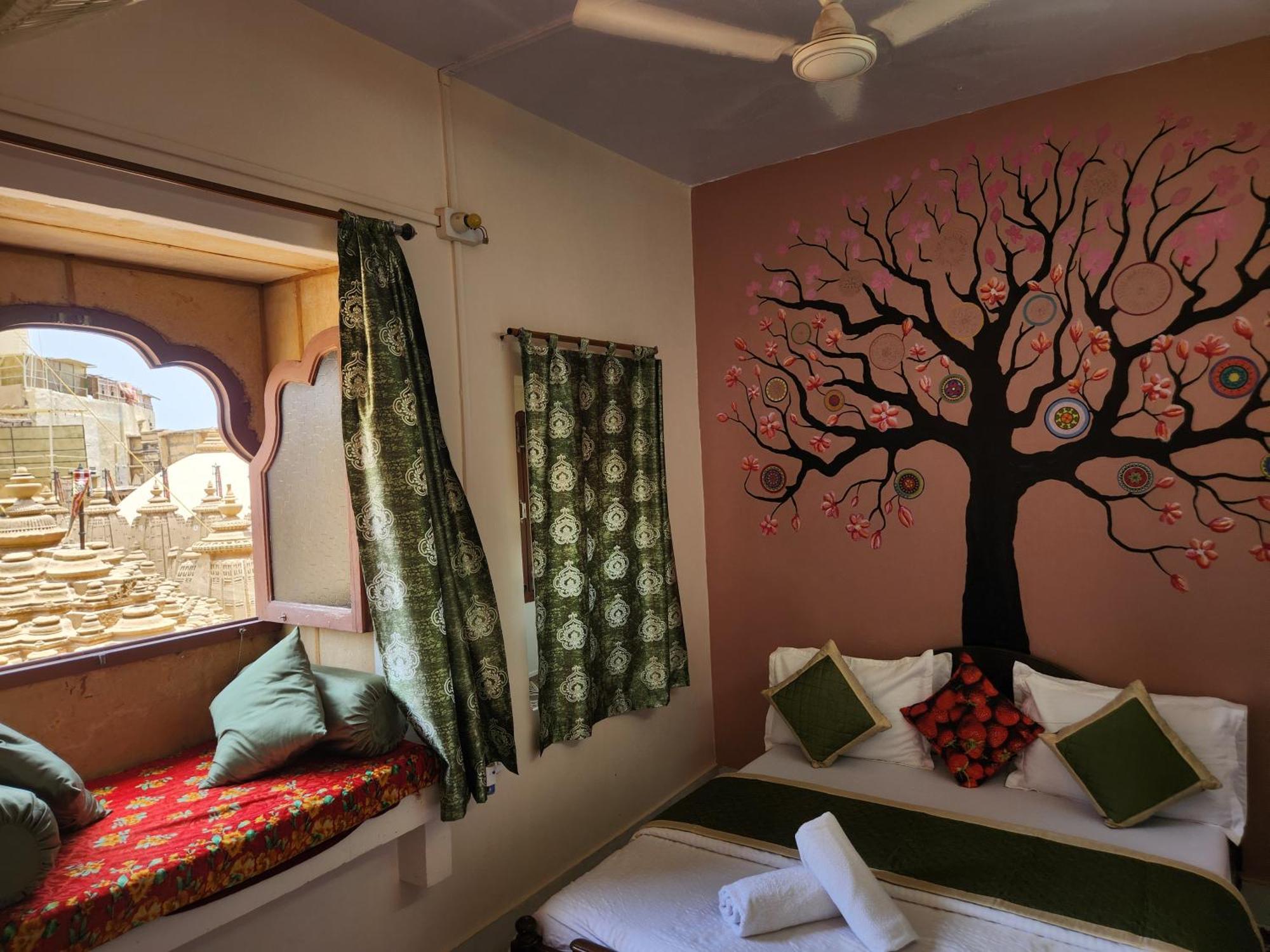 Diamond Guest House Джайсалмер Экстерьер фото